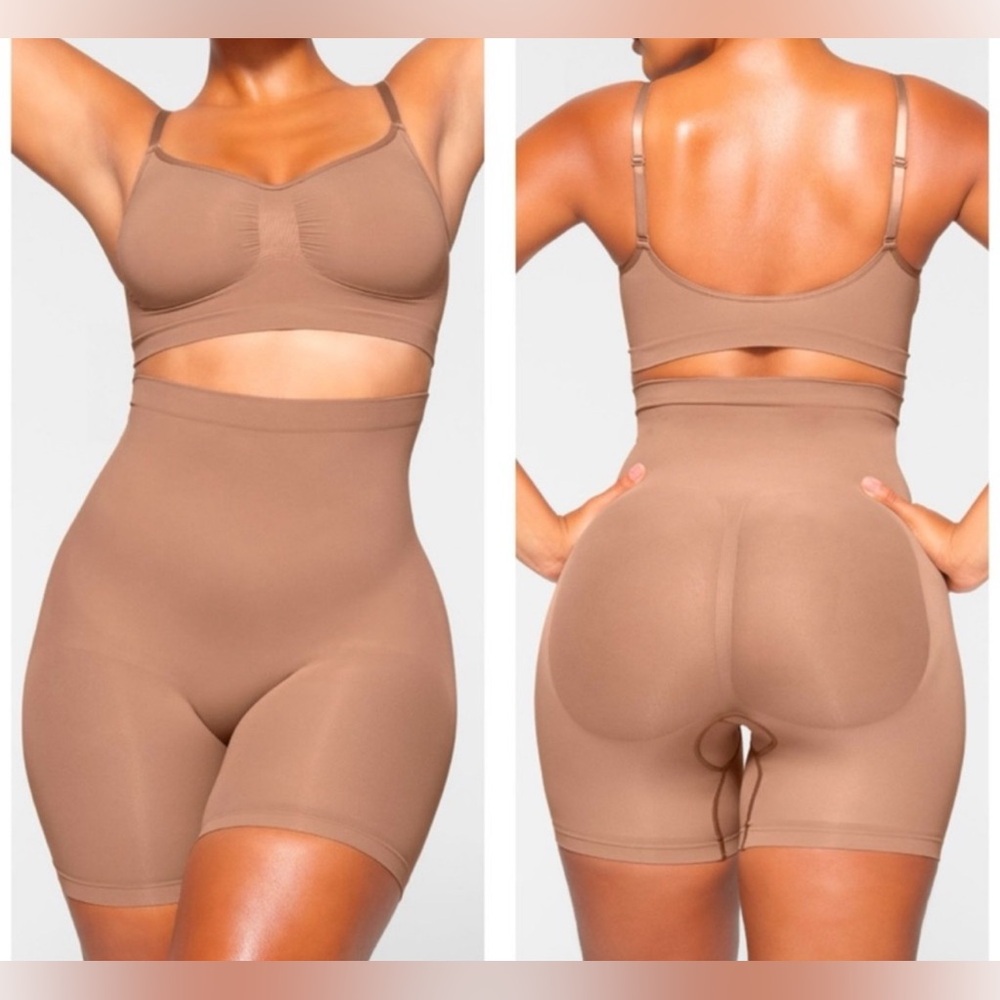 SKIMS High-Waisted Shapewear Shorts - Brown size Small - Picture 2 of 7